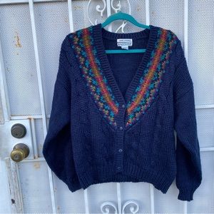 Currants women’s L long sleeve V-Neck 4 button cardigan knit sweater hand loomed